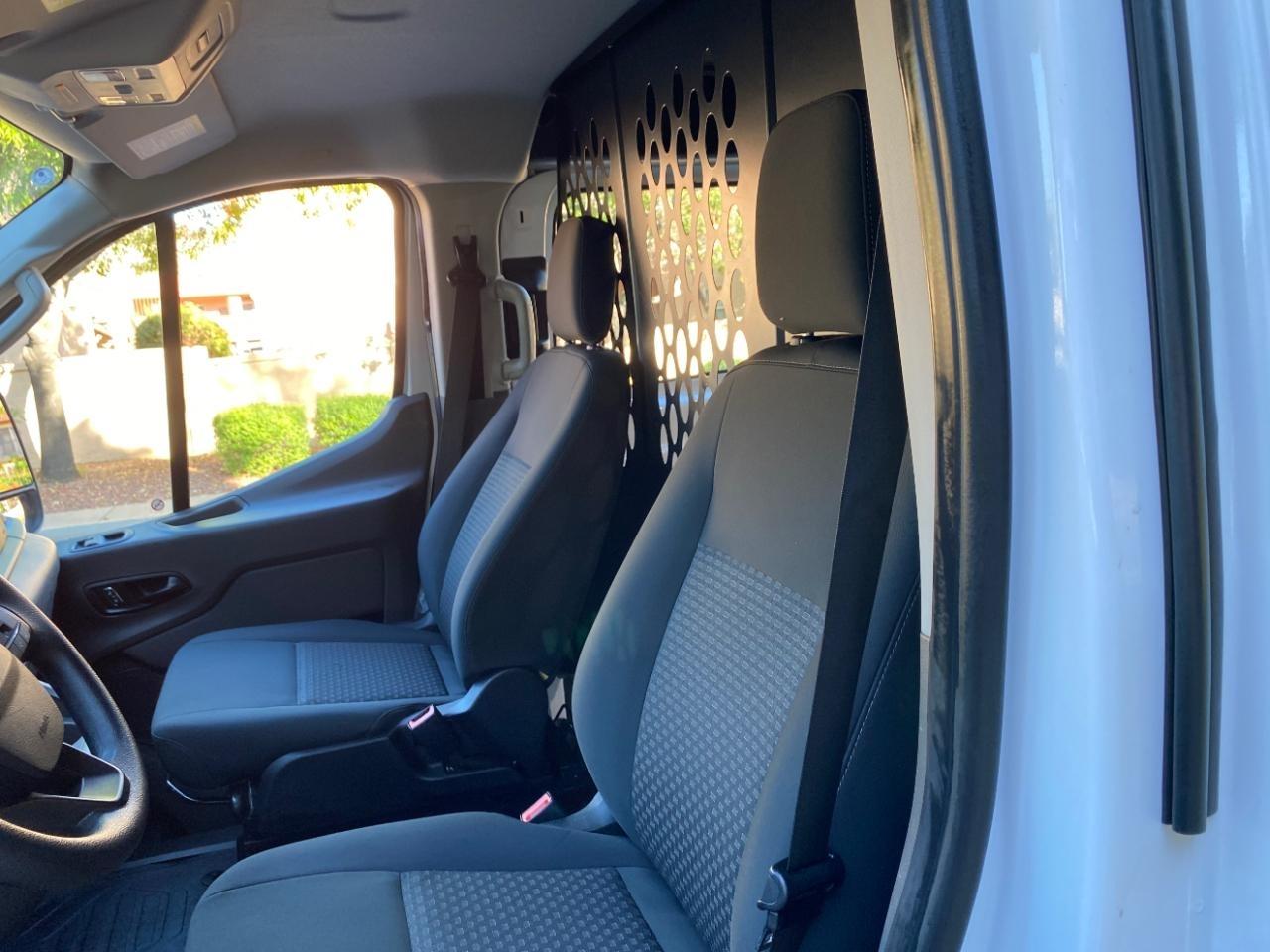 Ford Transit 250 Van 2025
