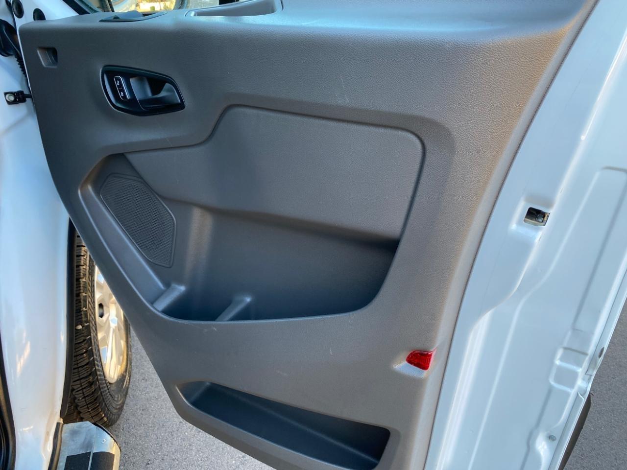 Ford Transit 250 Van 2025
