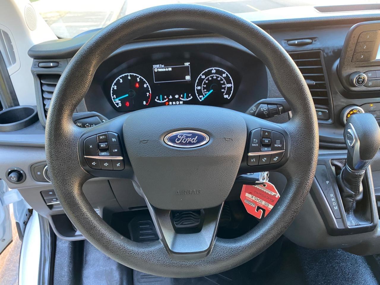 Ford Transit 250 Van 2025