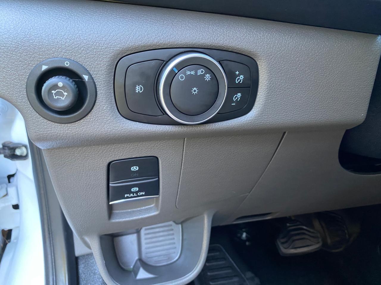 Ford Transit 250 Van 2025