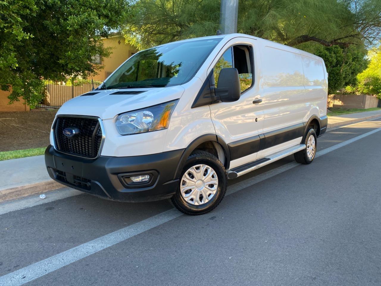 Ford Transit 250 Van 2025