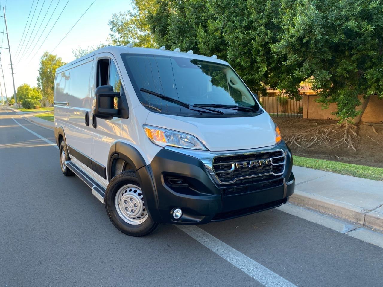 RAM Promaster 2500 Low Roof 2025