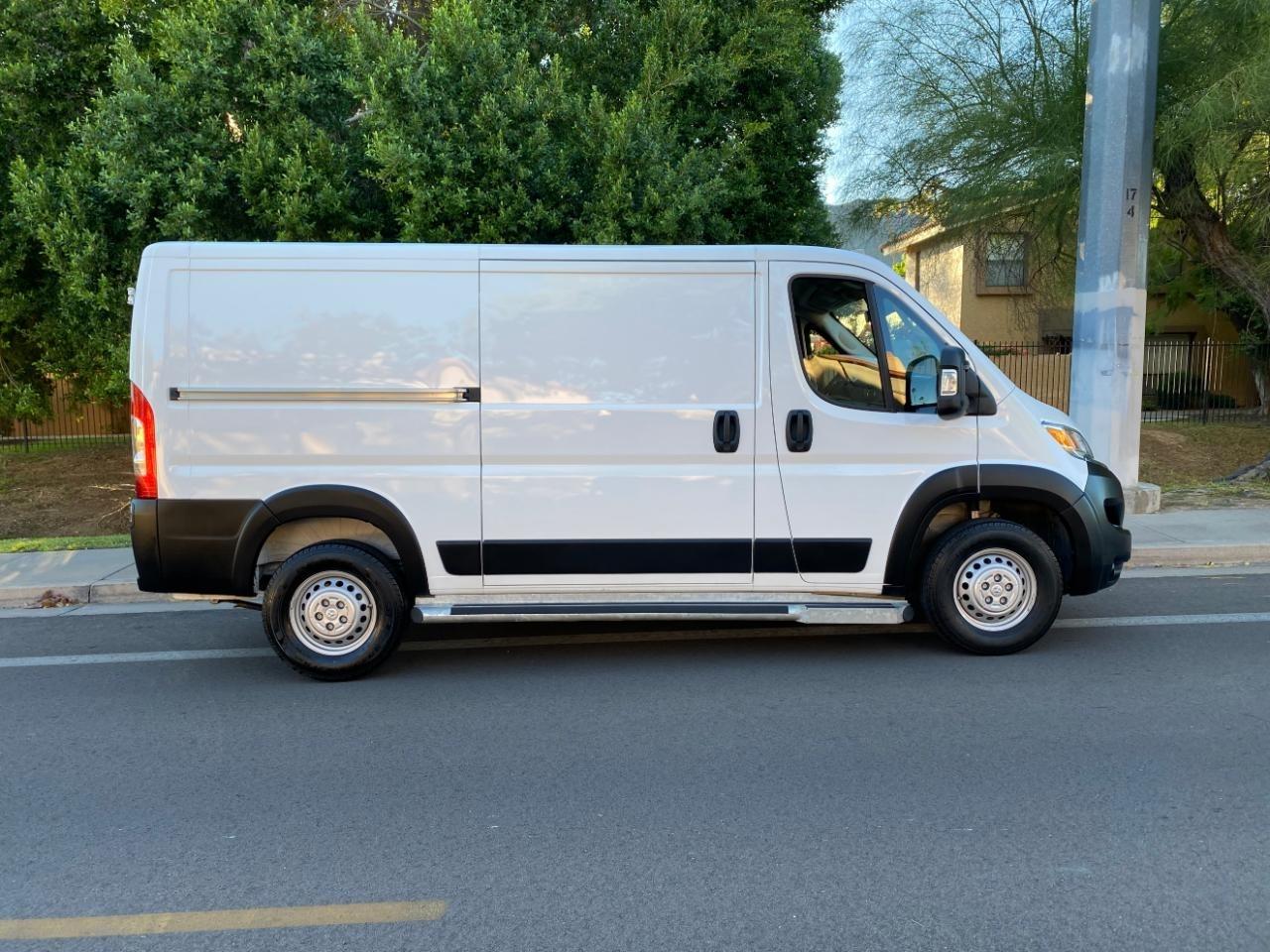 RAM Promaster 2500 Low Roof 2025