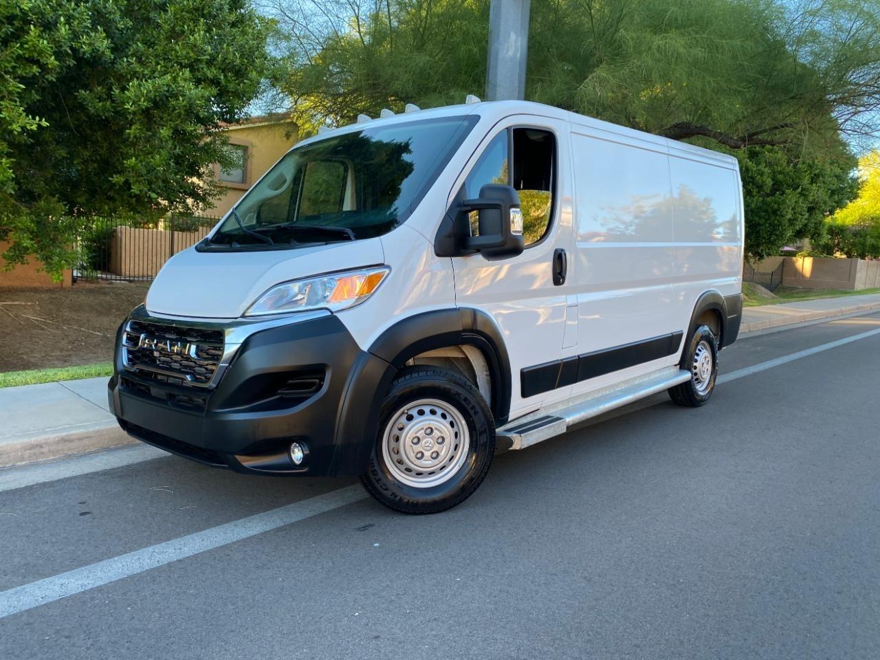 RAM Promaster 2500 Low Roof 2025