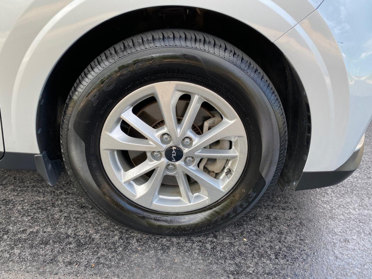 Kia Carnival LX Seat Package 2023