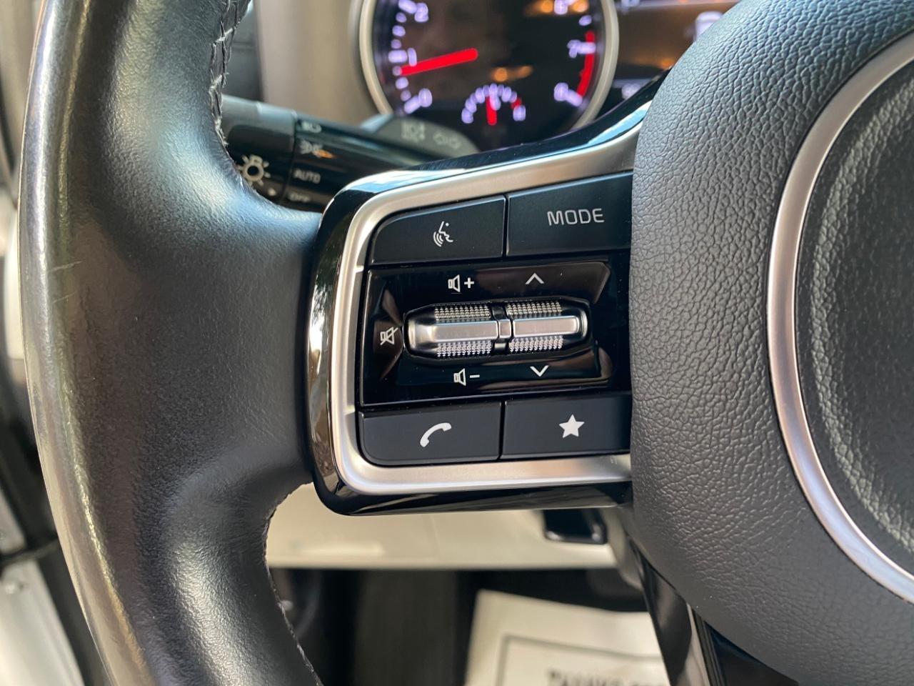 Kia Carnival LX Seat Package 2023