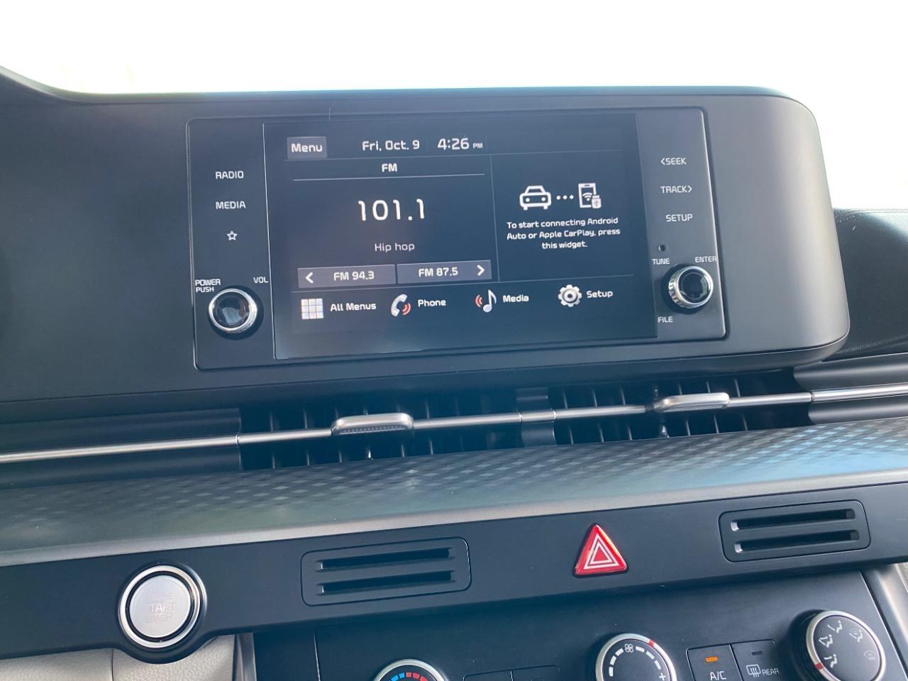 Kia Carnival LX Seat Package 2023