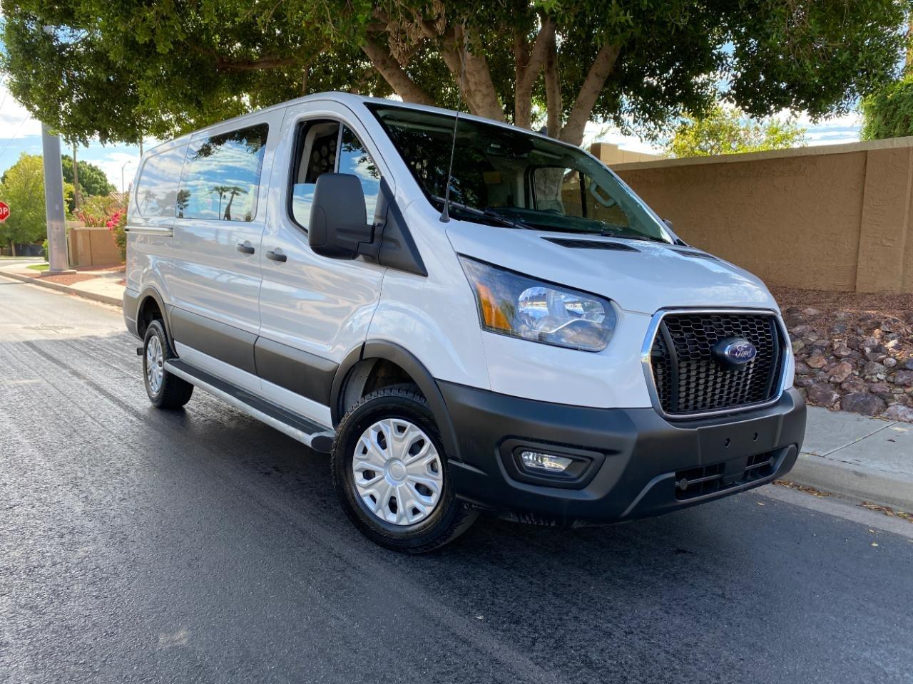 Ford Transit 250 Van 2025