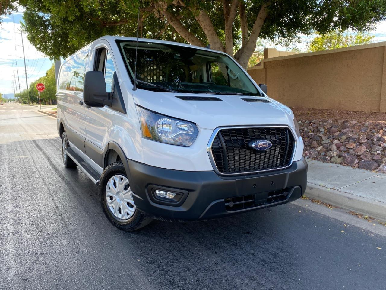 Ford Transit 250 Van 2025