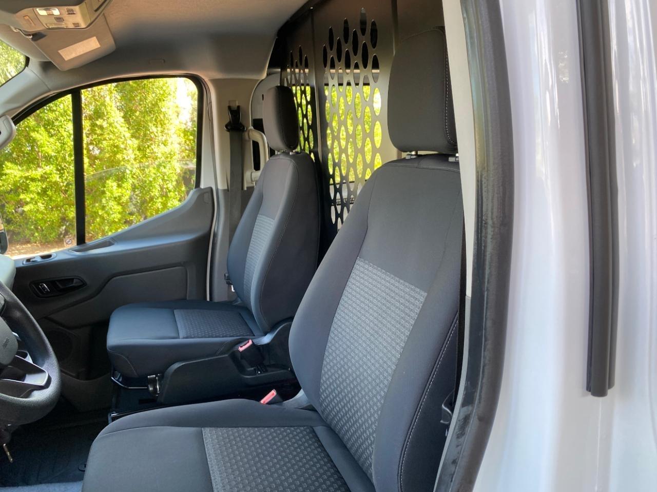 Ford Transit 250 Van 2025