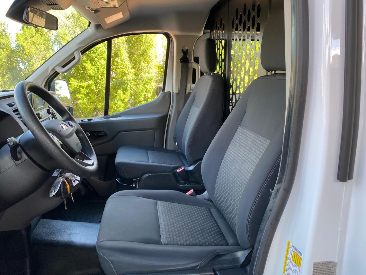 Ford Transit 250 Van 2025