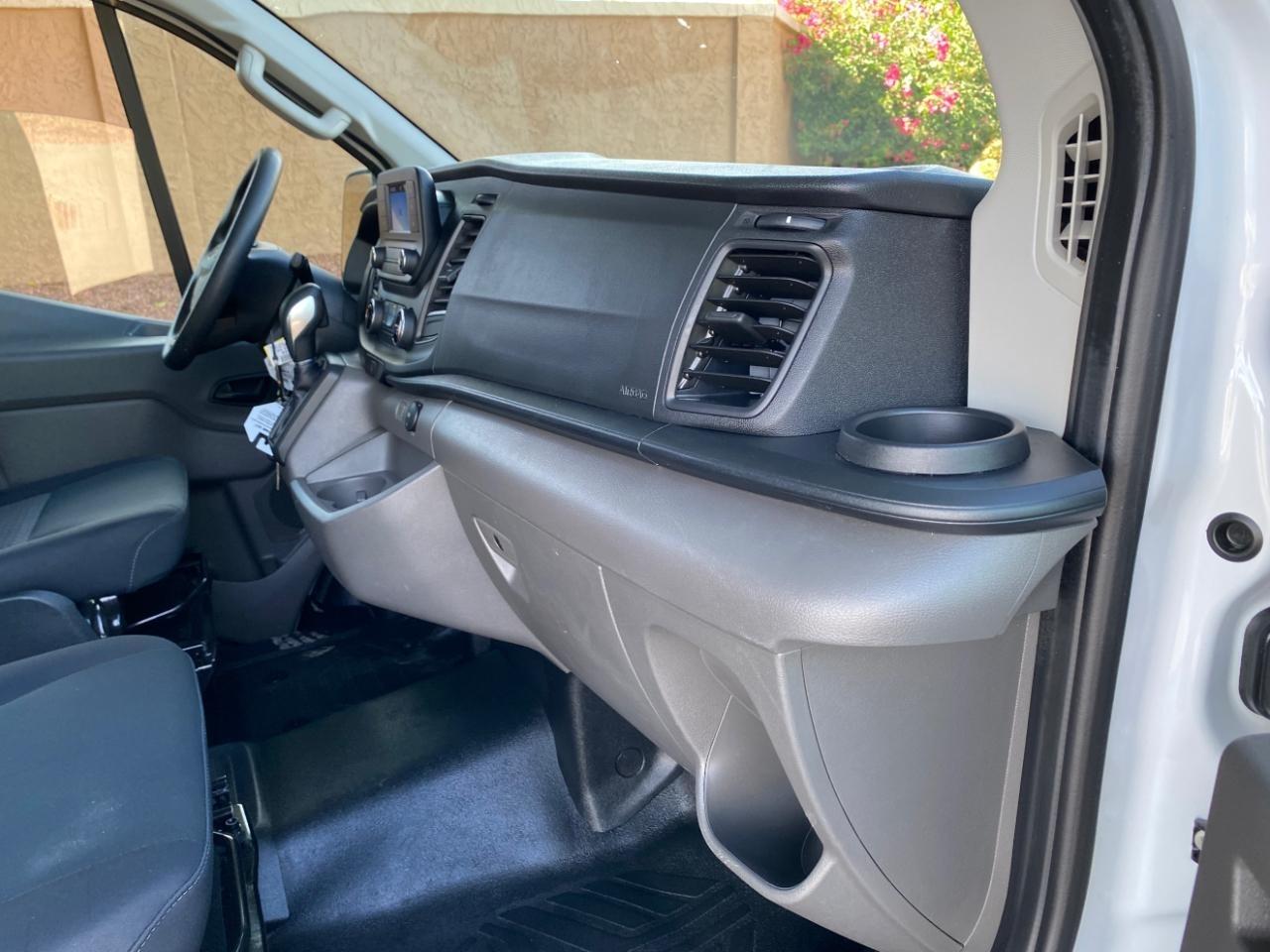 Ford Transit 250 Van 2025