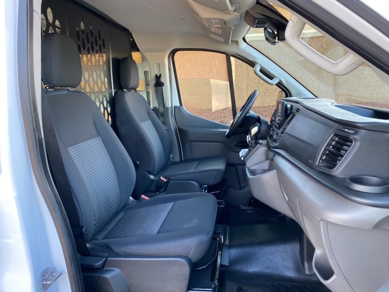 Ford Transit 250 Van 2025