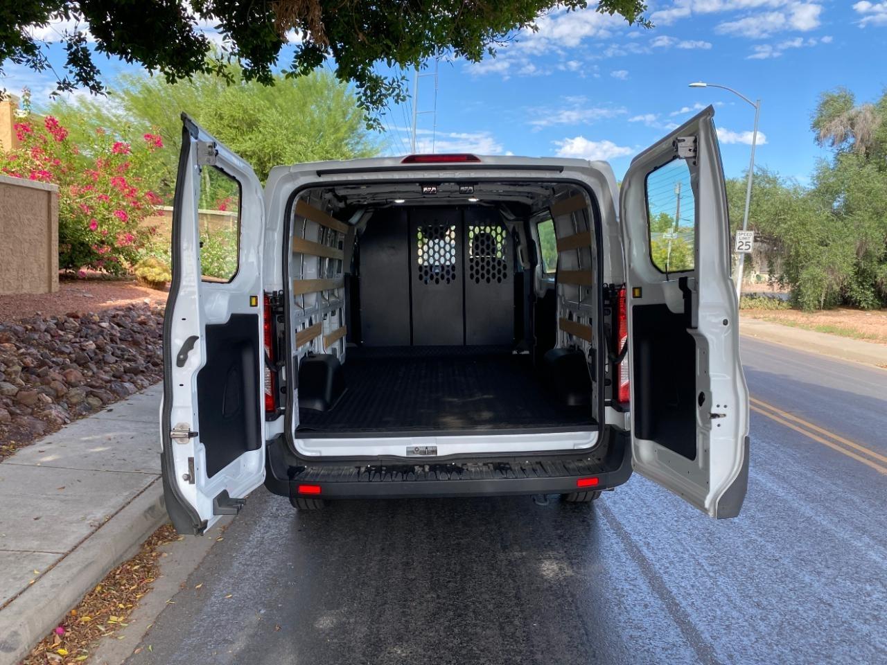 Ford Transit 250 Van 2025