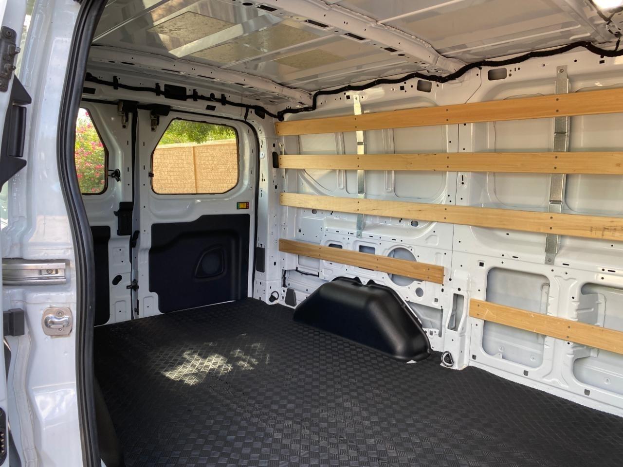 Ford Transit 250 Van 2025