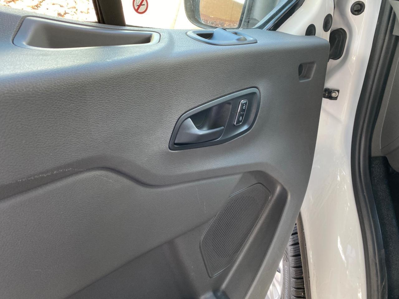 Ford Transit 250 Van 2025
