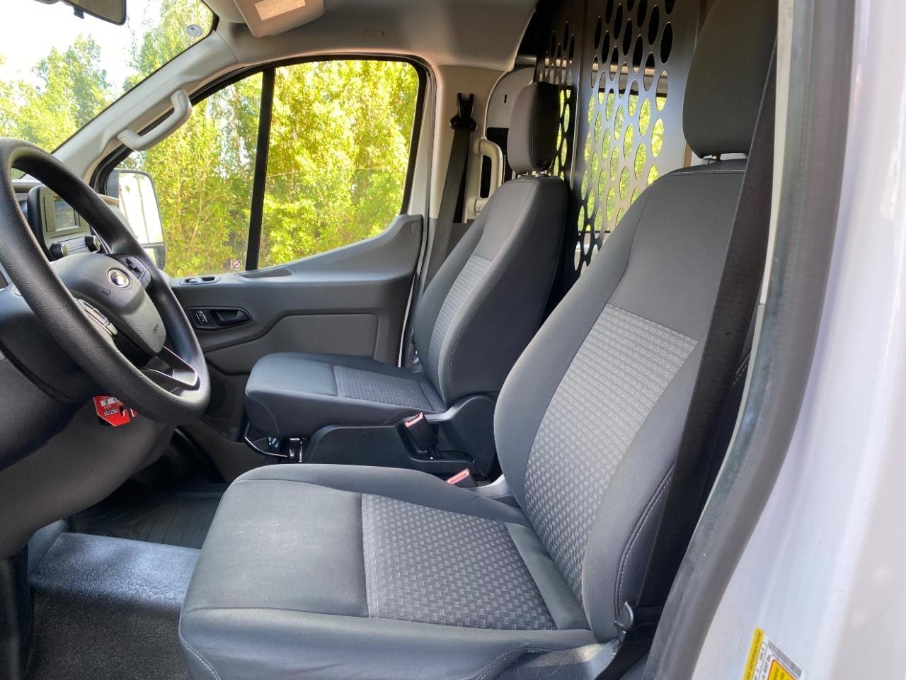 Ford Transit 250 Van 2025
