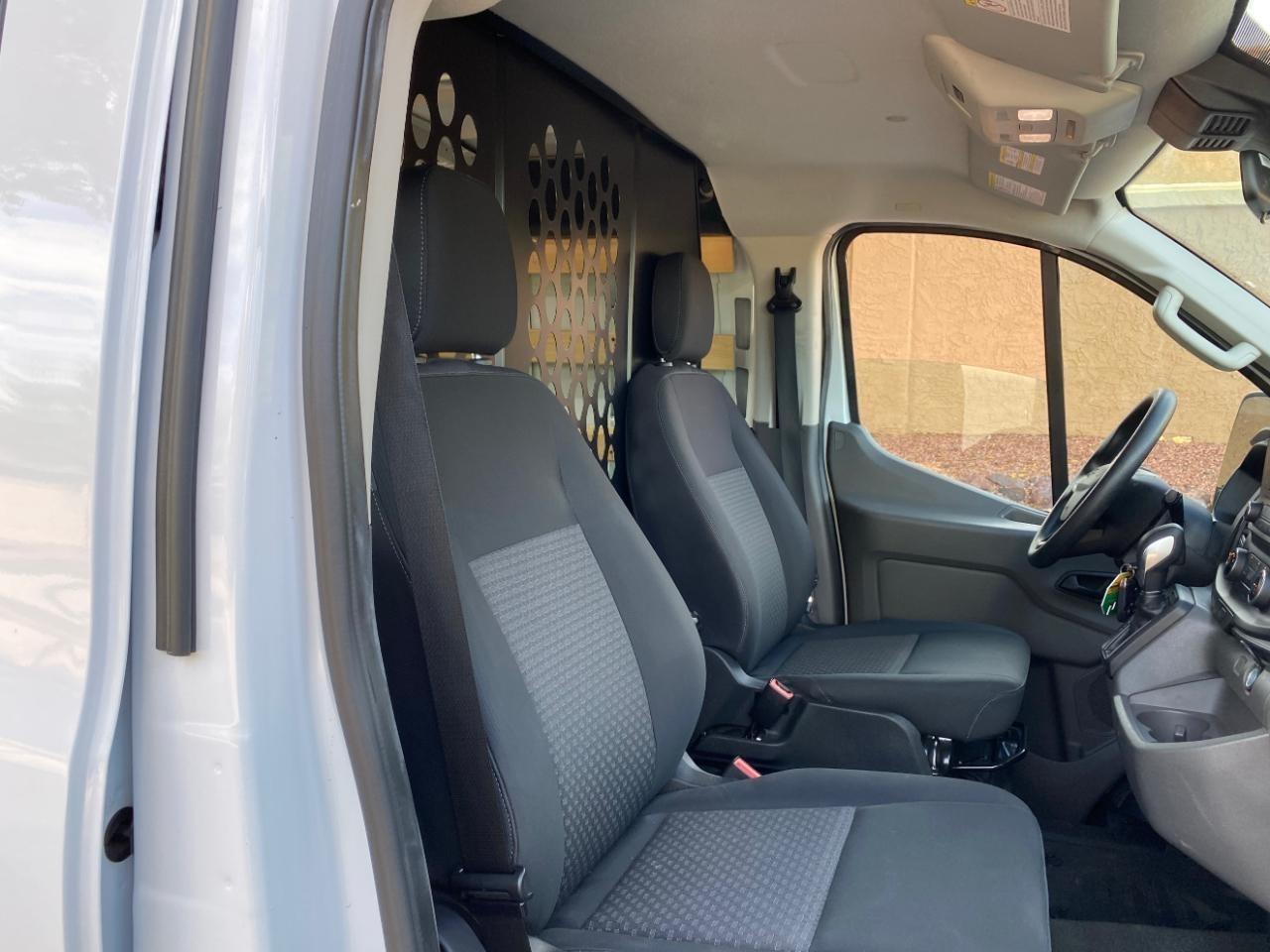 Ford Transit 250 Van 2025