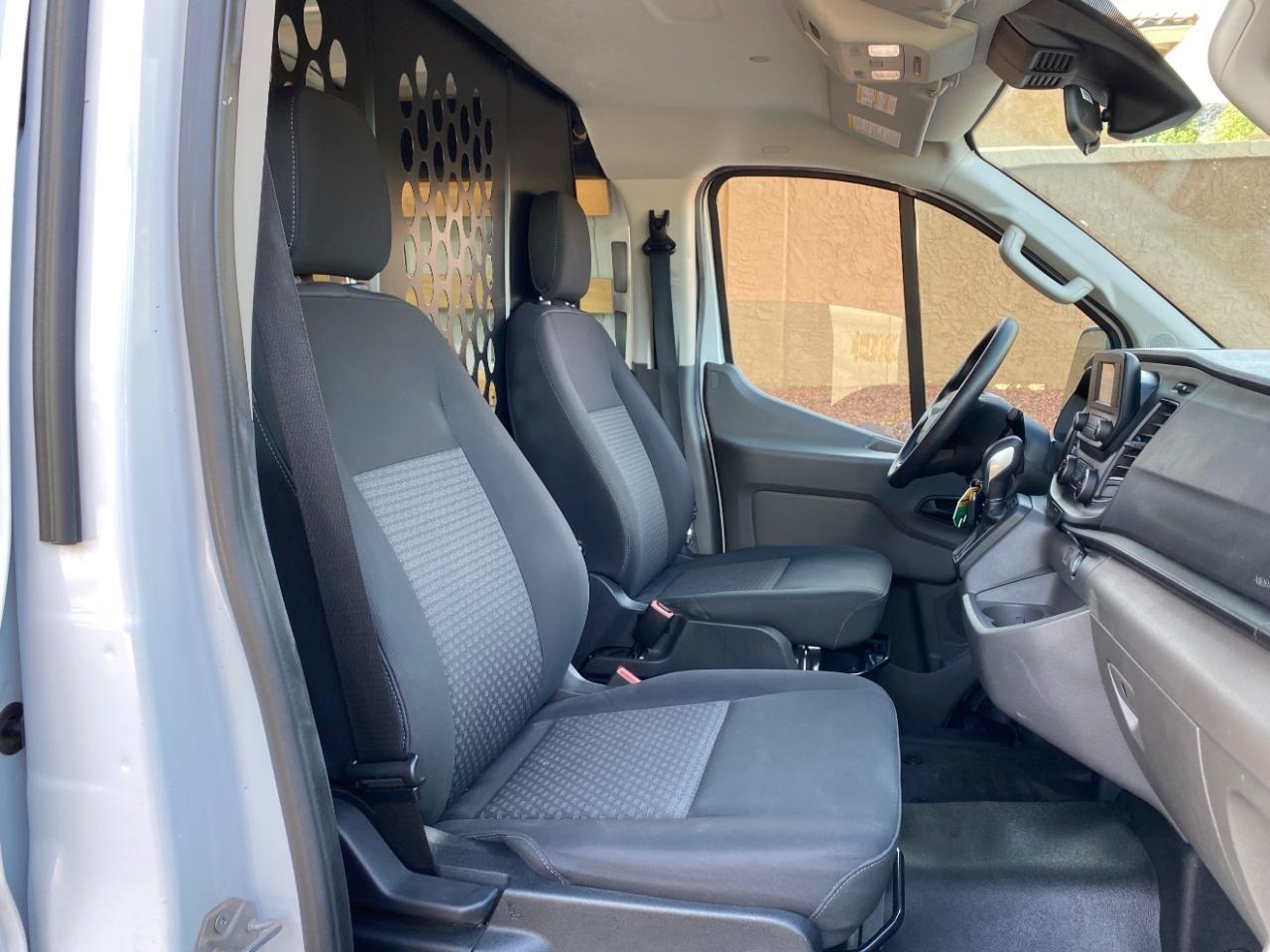 Ford Transit 250 Van 2025
