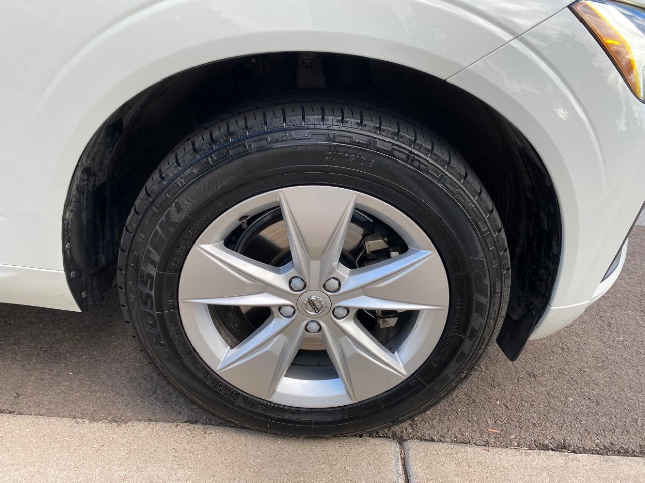 Volvo XC60 T8 Momentum Hybrid AWD 2022