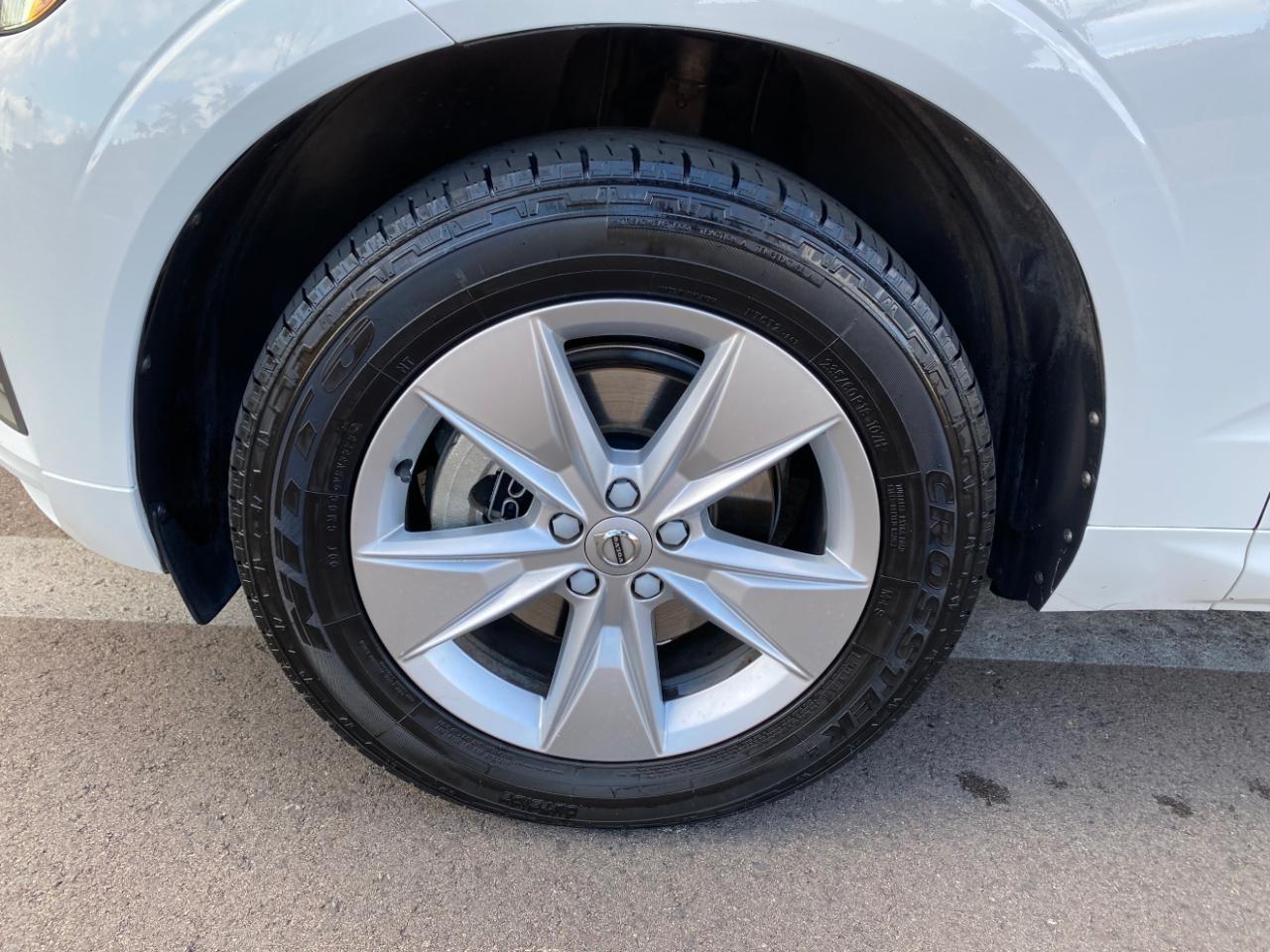 Volvo XC60 T8 Momentum Hybrid AWD 2022
