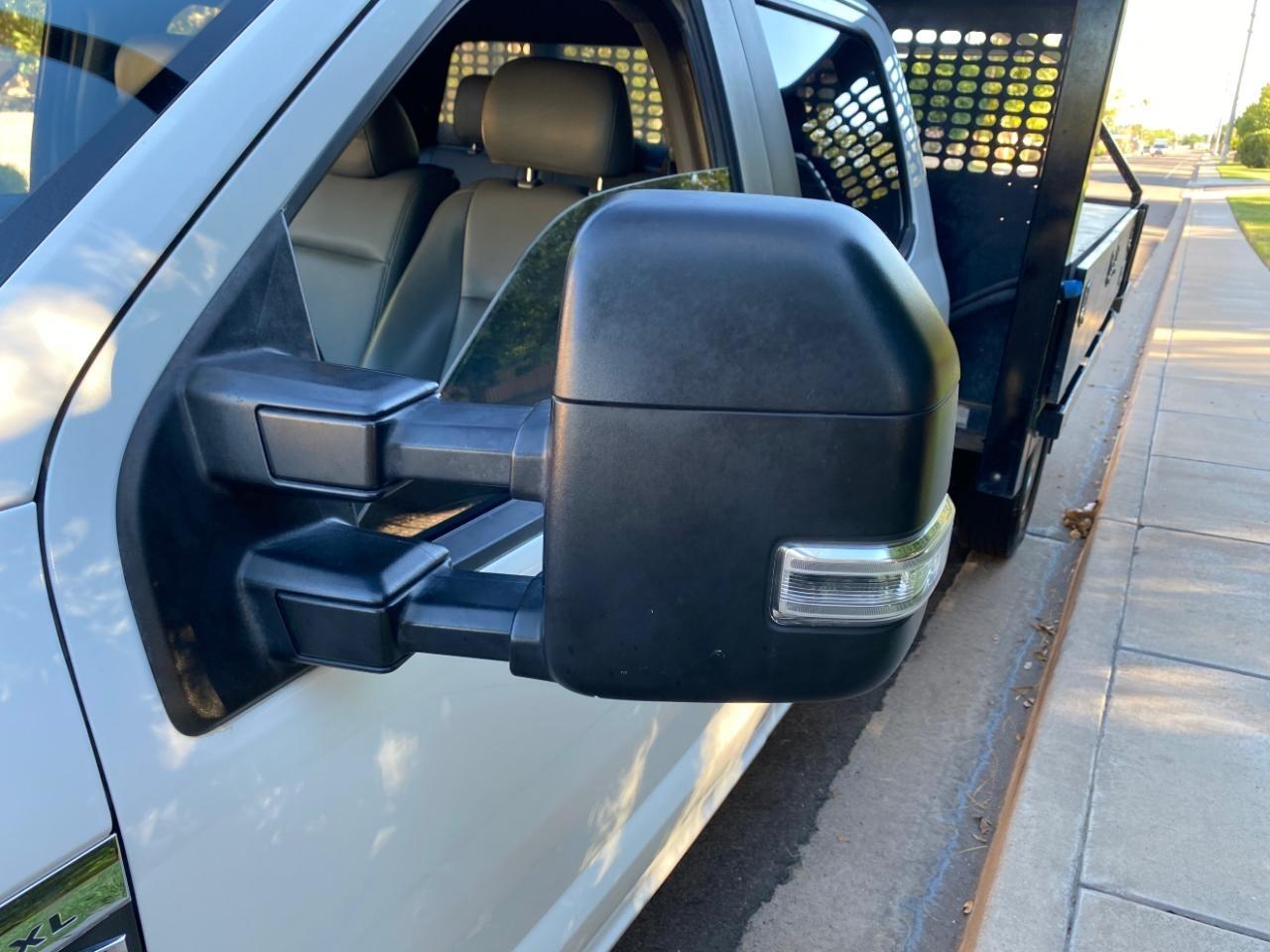 Ford F-350 SD XL Crew Cab Long Bed DRW 2WD 2019