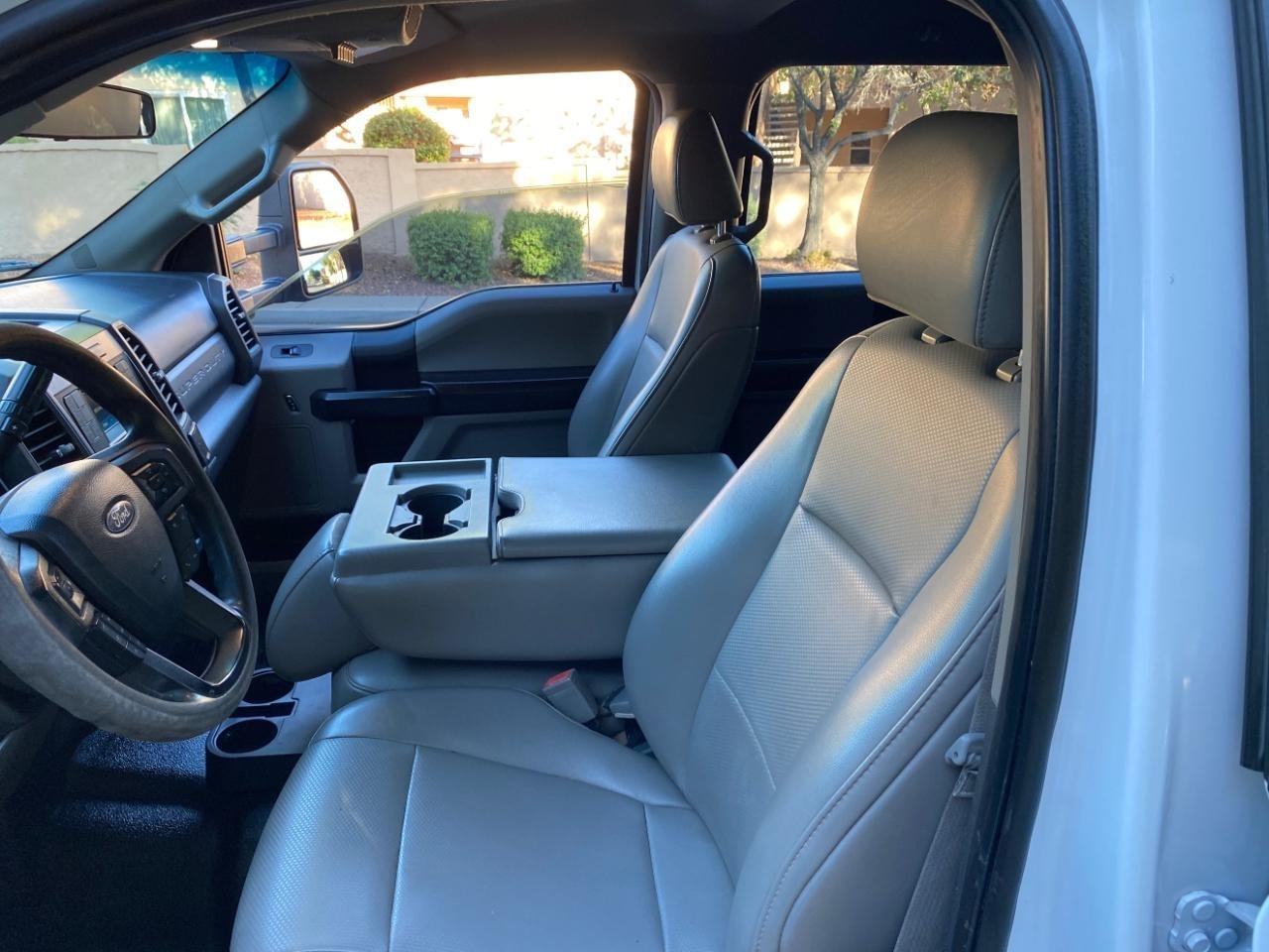 Ford F-350 SD XL Crew Cab Long Bed DRW 2WD 2019