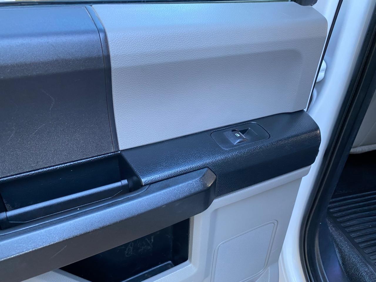 Ford F-350 SD XL Crew Cab Long Bed DRW 2WD 2019