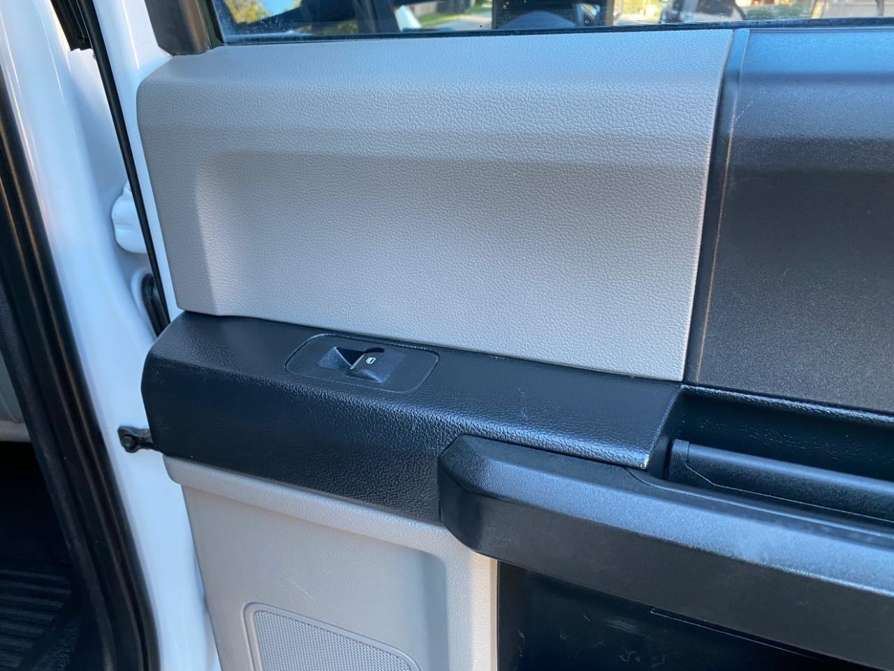 Ford F-350 SD XL Crew Cab Long Bed DRW 2WD 2019