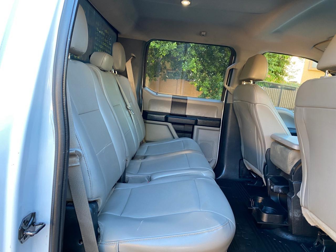 Ford F-350 SD XL Crew Cab Long Bed DRW 2WD 2019