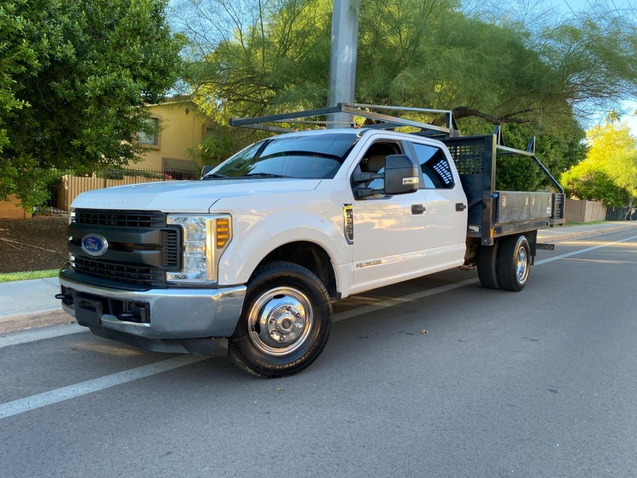 Ford F-350 SD XL Crew Cab Long Bed DRW 2WD 2019