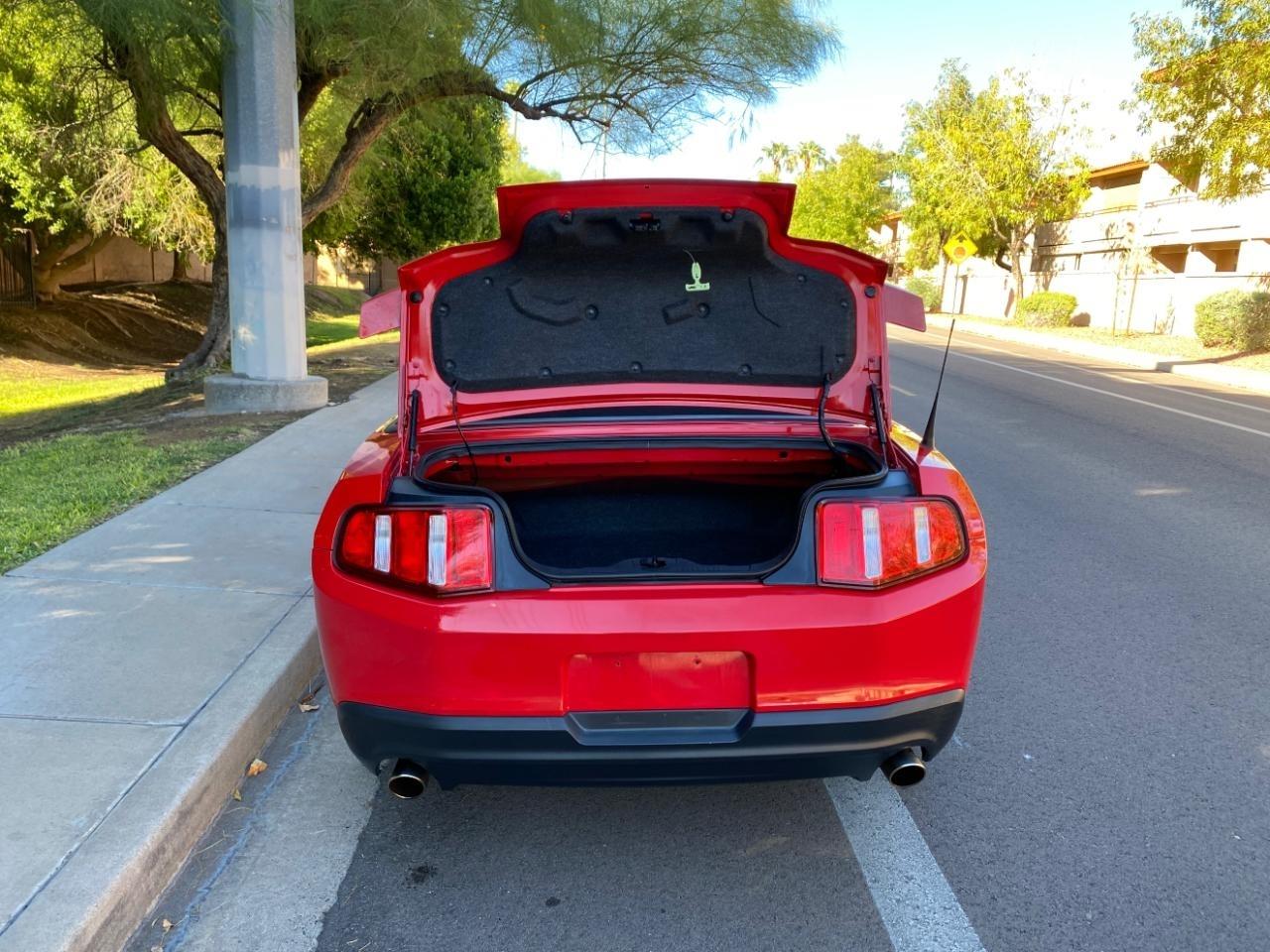Ford Mustang GT convertible 2010
