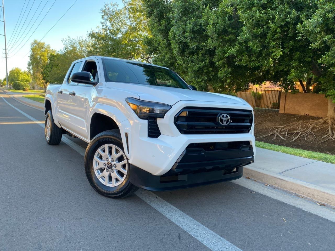 Toyota Tacoma SR Double Cab 2WD 2025