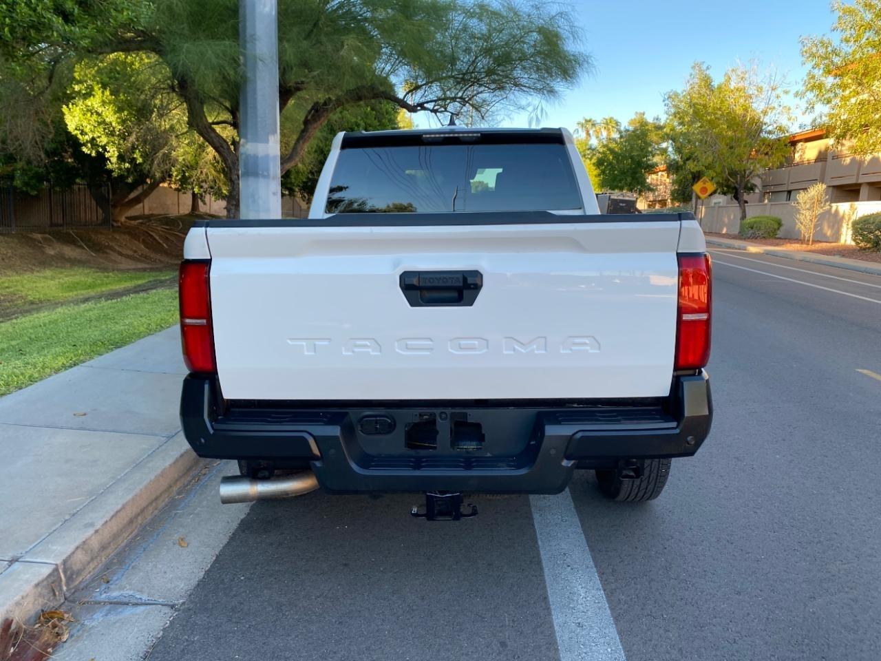 Toyota Tacoma SR Double Cab 2WD 2025