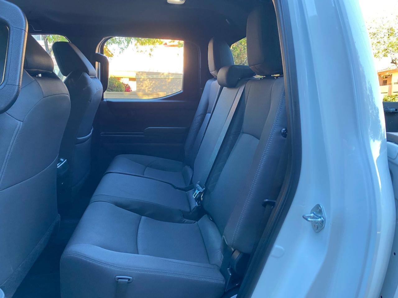 Toyota Tacoma SR Double Cab 2WD 2025