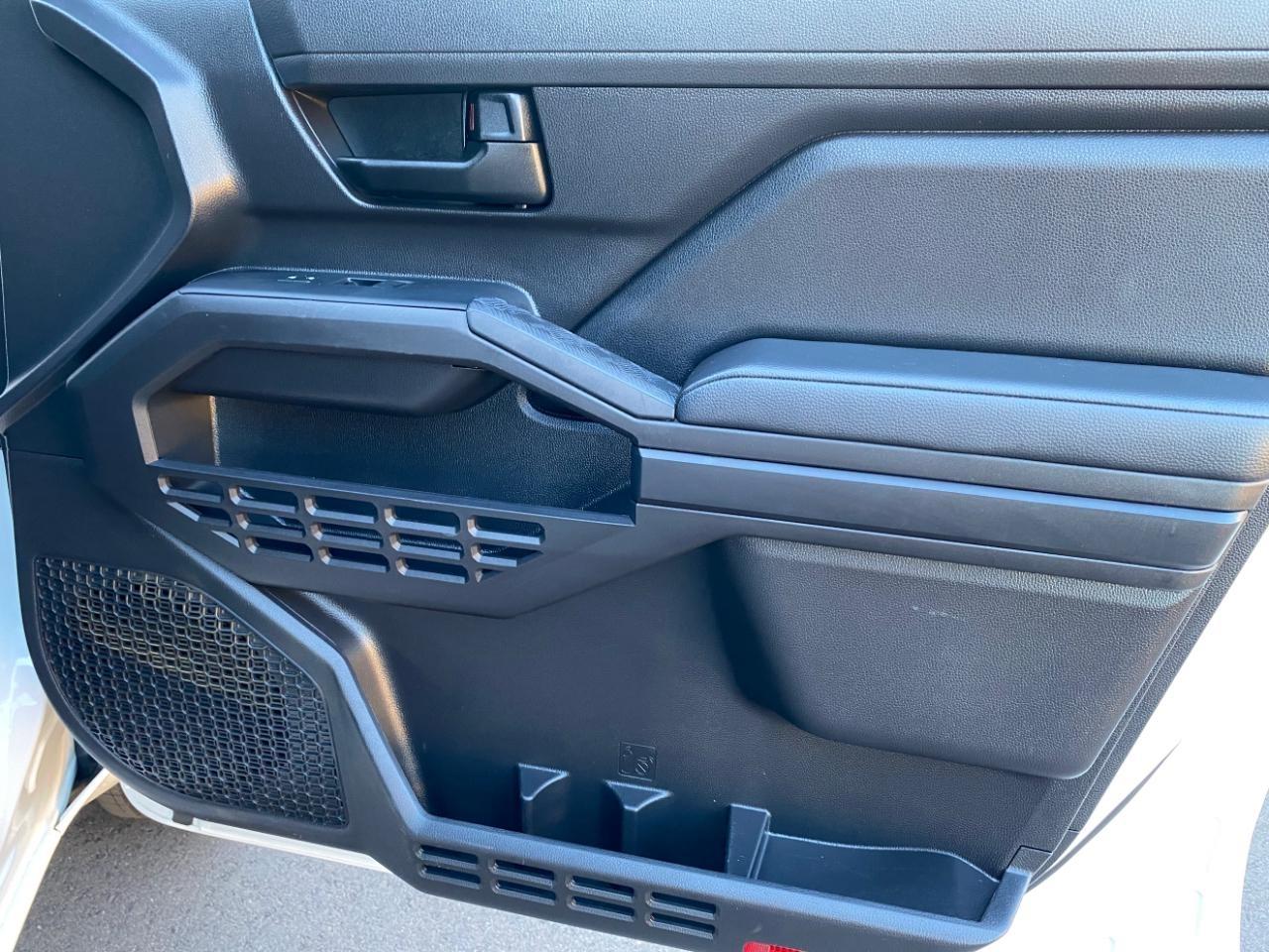 Toyota Tacoma SR Double Cab 2WD 2025