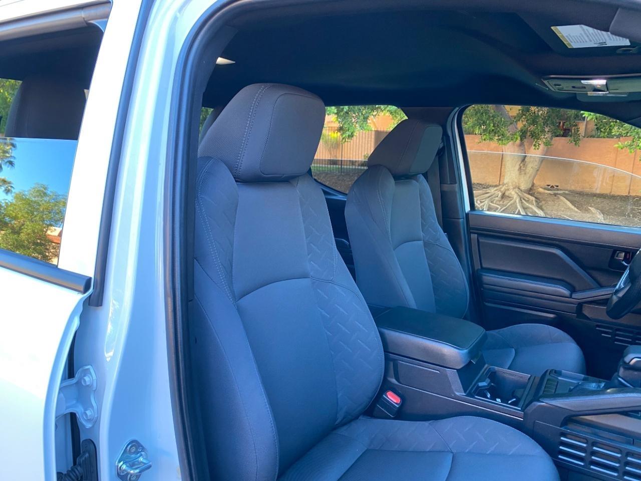Toyota Tacoma SR Double Cab 2WD 2025
