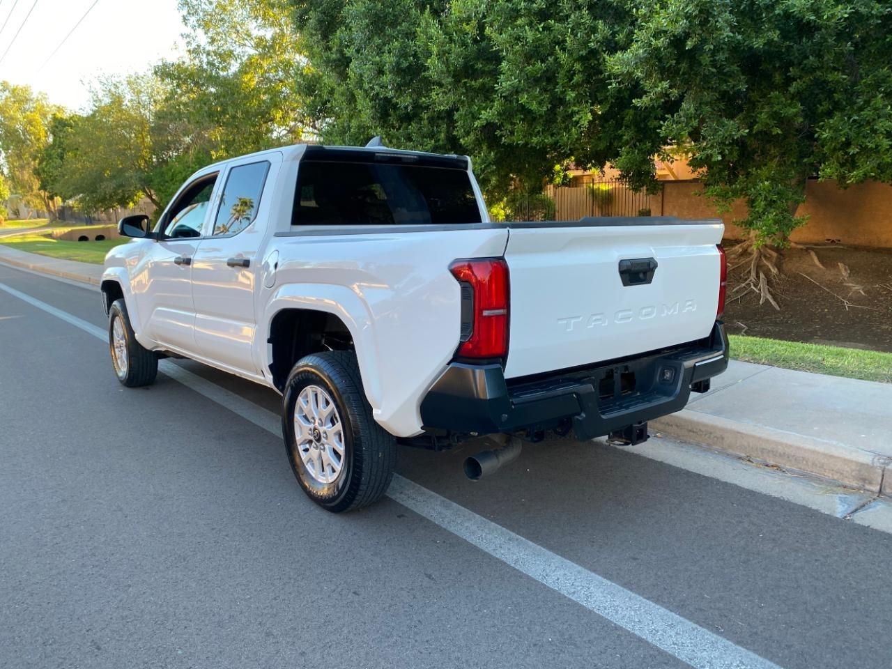 Toyota Tacoma SR Double Cab 2WD 2025