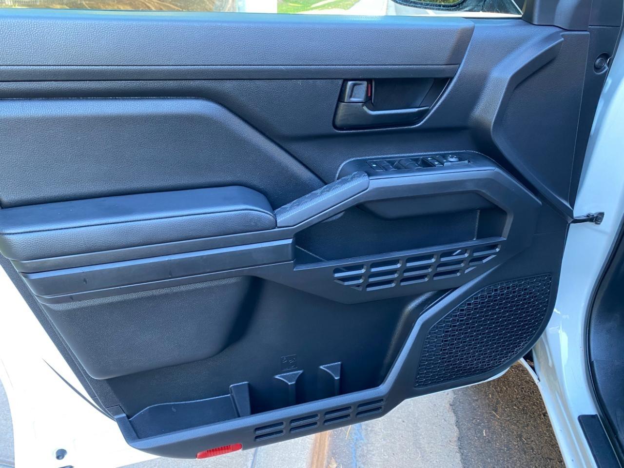 Toyota Tacoma SR Double Cab 2WD 2025