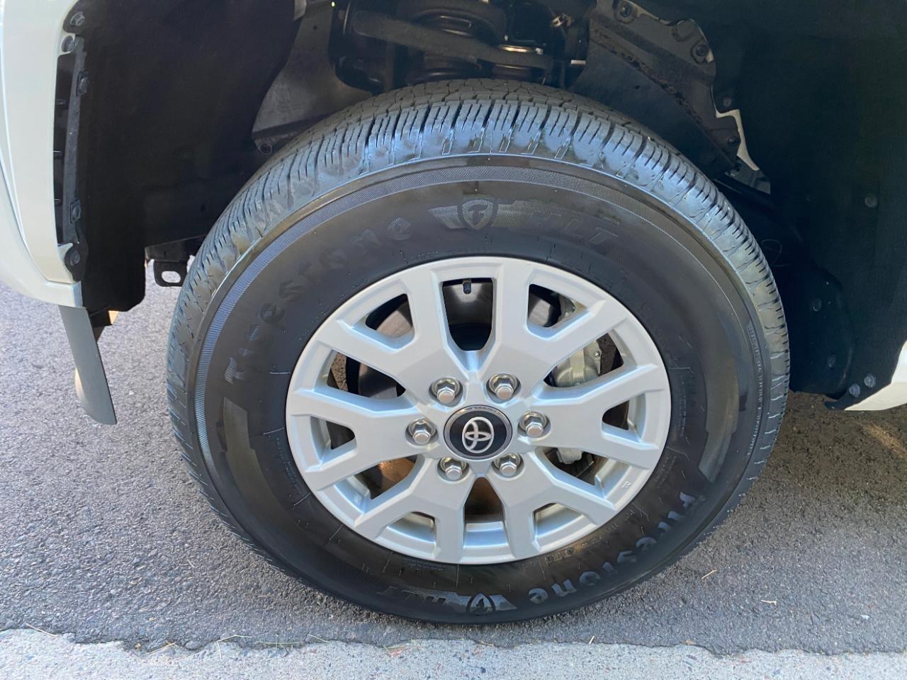 Toyota Tacoma SR Double Cab 2WD 2025