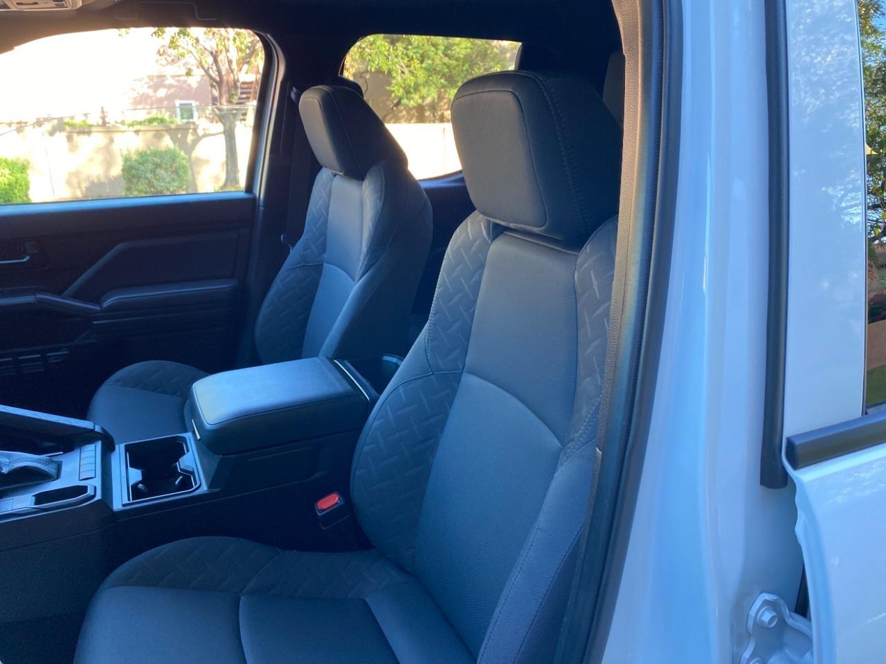 Toyota Tacoma SR Double Cab 2WD 2025