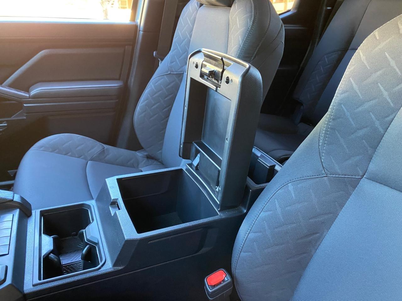 Toyota Tacoma SR Double Cab 2WD 2025