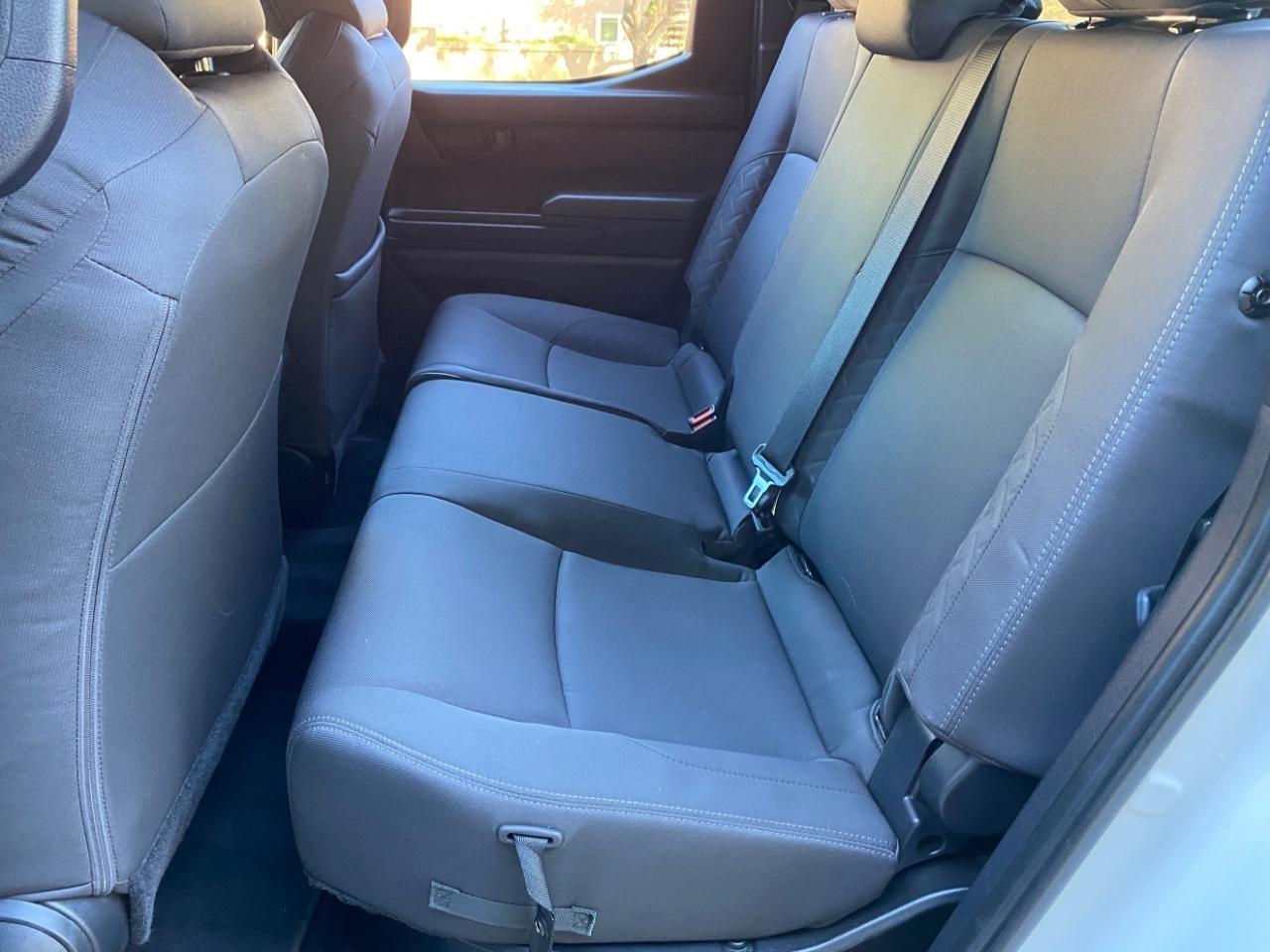 Toyota Tacoma SR Double Cab 2WD 2025