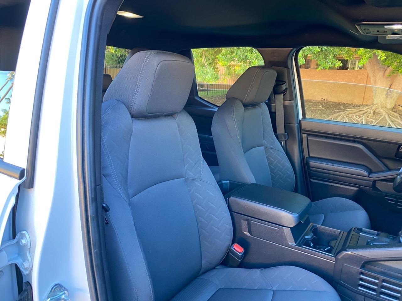 Toyota Tacoma SR Double Cab 2WD 2025