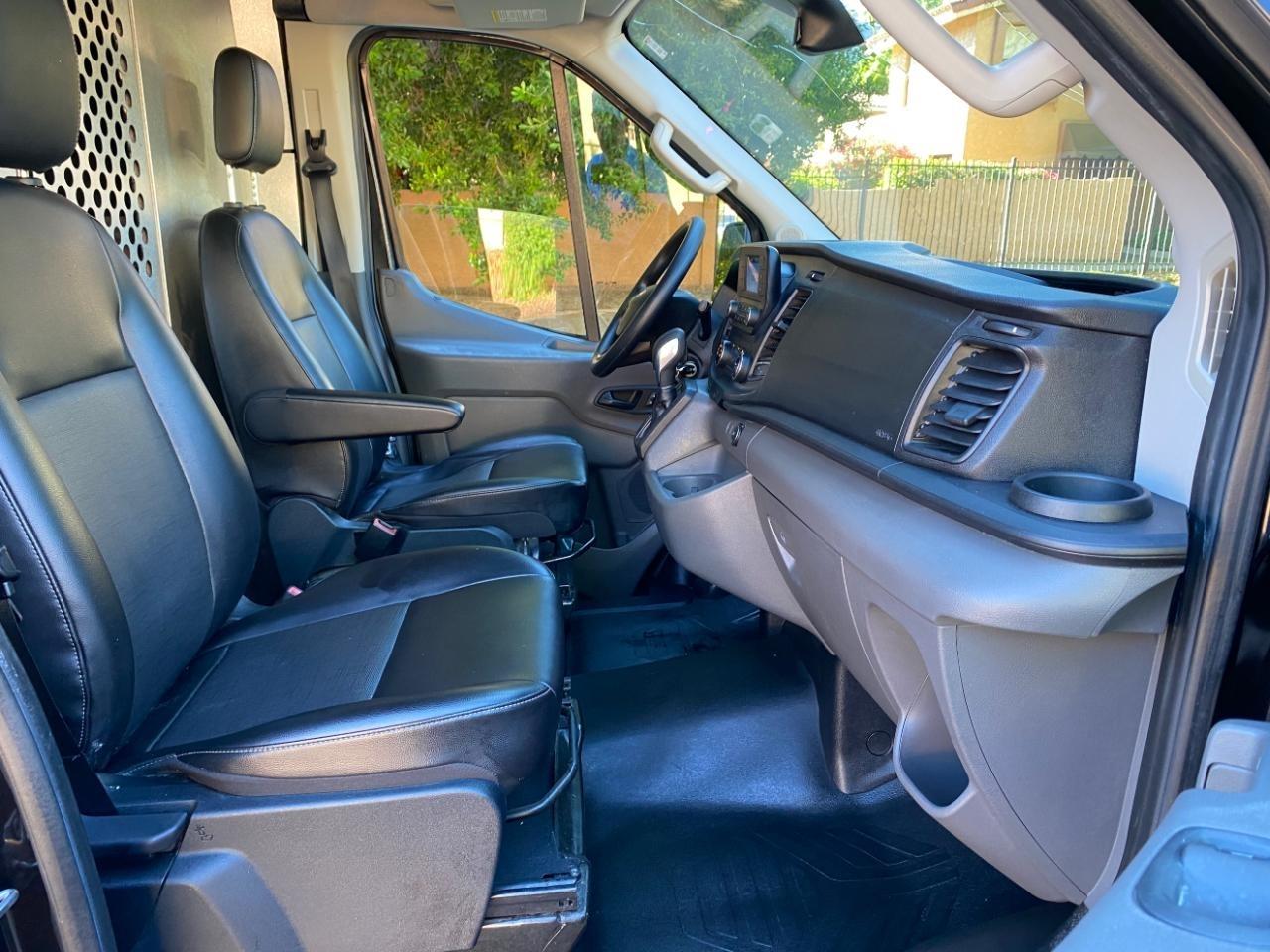 Ford Transit 250 Van High Roof w/Sliding Pass. 148-in. WB EL 2020
