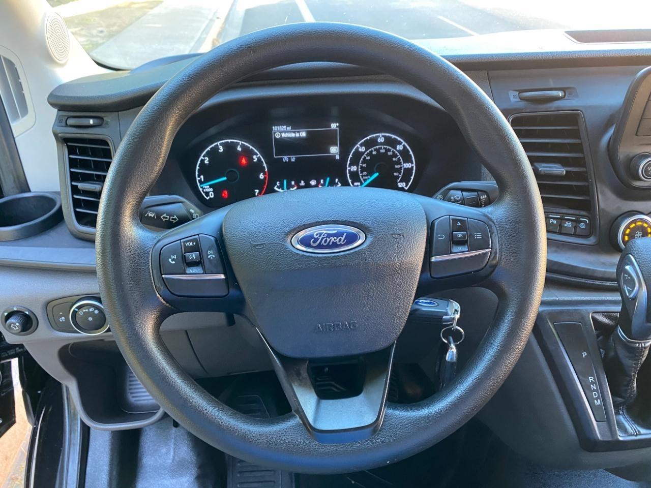 Ford Transit 250 Van High Roof w/Sliding Pass. 148-in. WB EL 2020