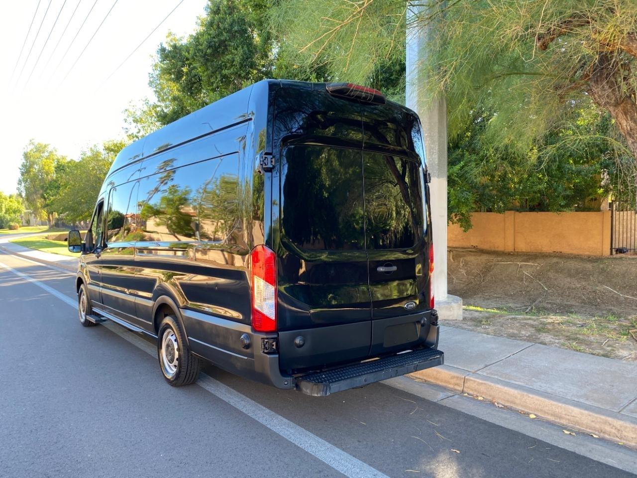 Ford Transit 250 Van High Roof w/Sliding Pass. 148-in. WB EL 2020