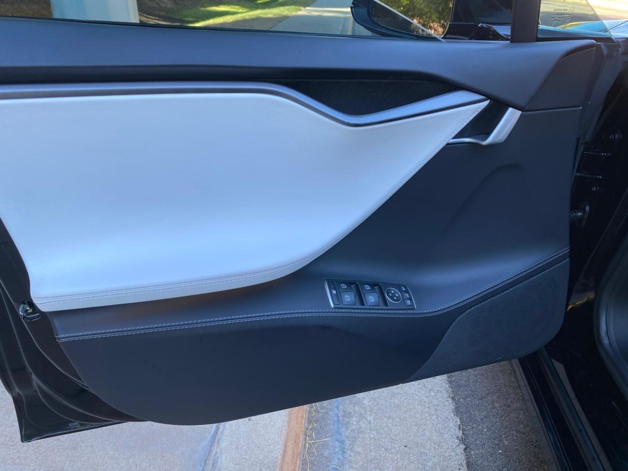 Tesla Model S Plaid 2021