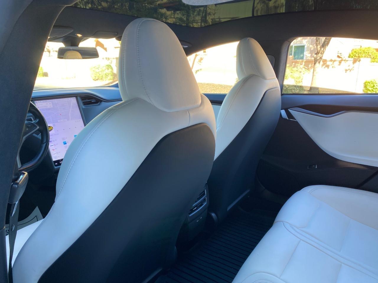 Tesla Model S Plaid 2021