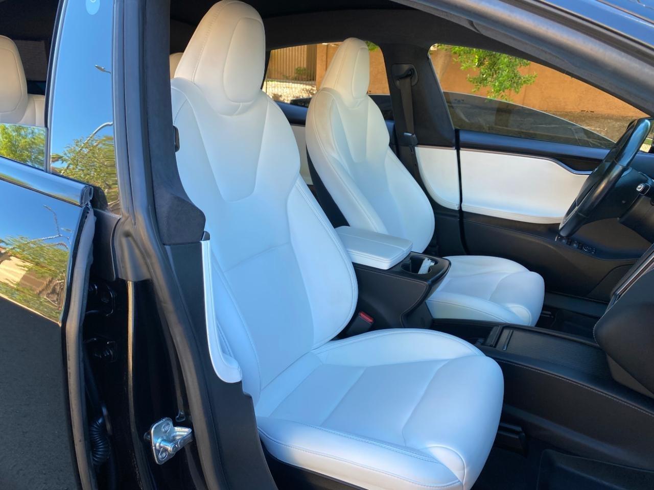 Tesla Model S Plaid 2021